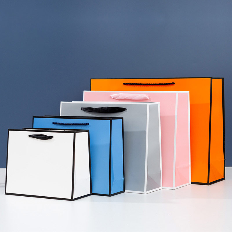 Custom Shopping Paper Gift Bag 